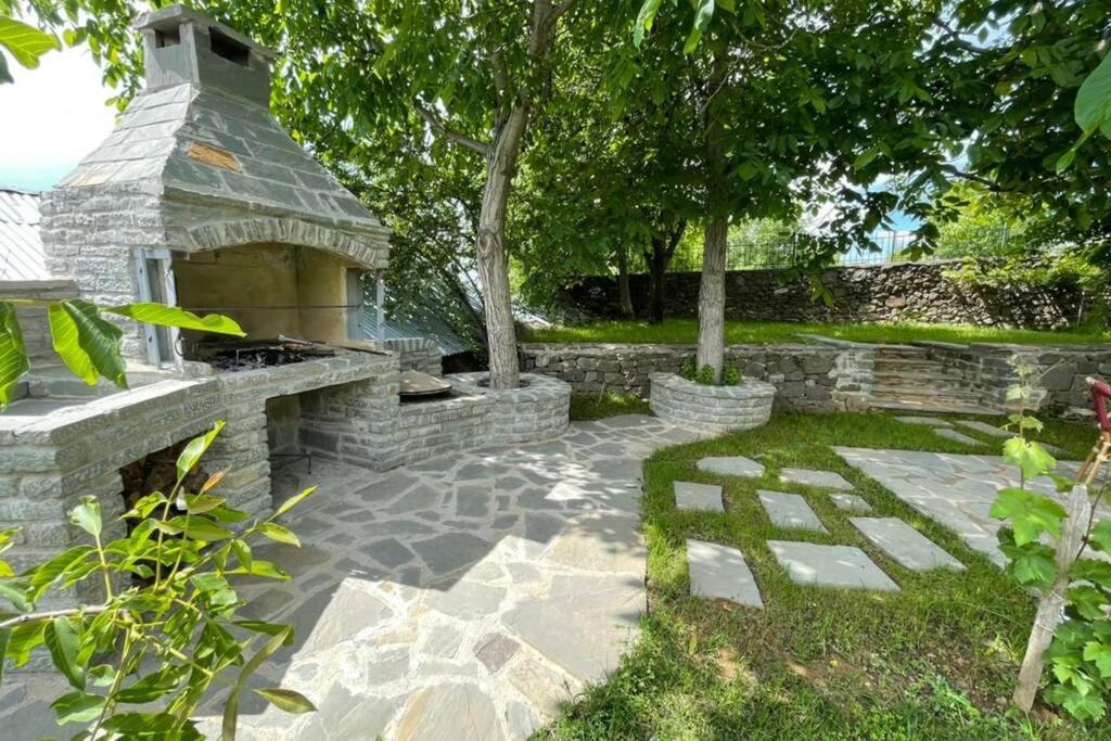 Bujtina Cakuli, - Erseke Вилла *